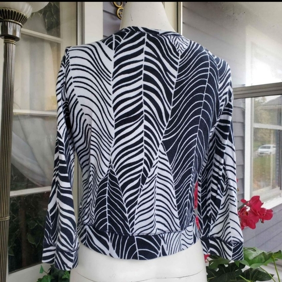 Rafaella Petite 100% Cotton Leaf Pattern Crop Cardigan Black&White Size Small - Picture 4 of 9
